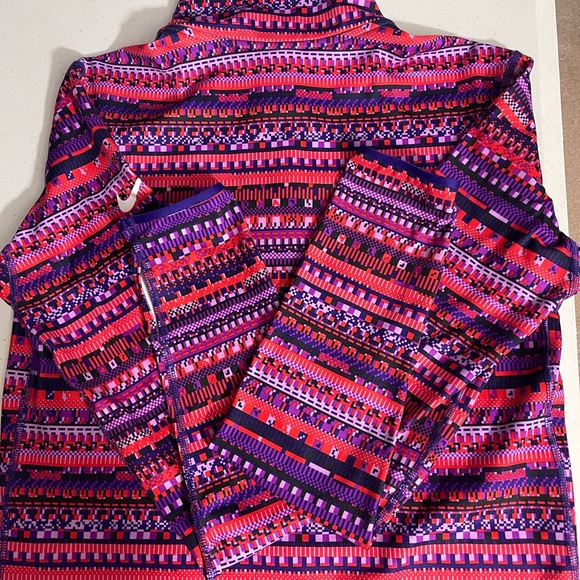 Nike Pro Hyperwarm Running  Women's Half Zip Pullover Thumb Holes Size Large - Picture 12 of 12